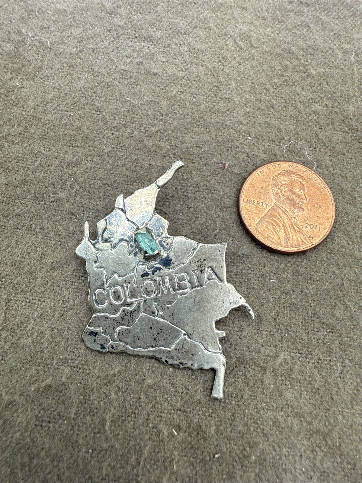 Vintage .900 Sterling Silver and Green Stone Colombia Brooch/Pin