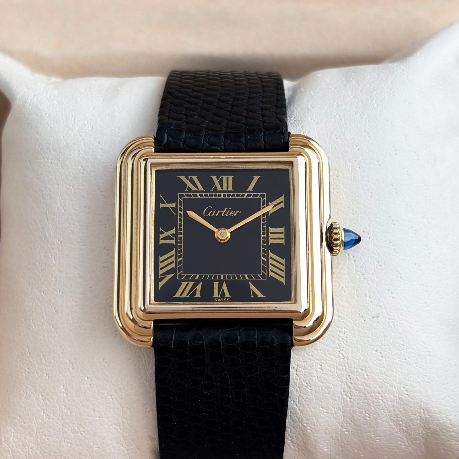 Cartier Stepped Tank Gold Plated 1100055 Black Dial 27,5mm Manual Winding Gold