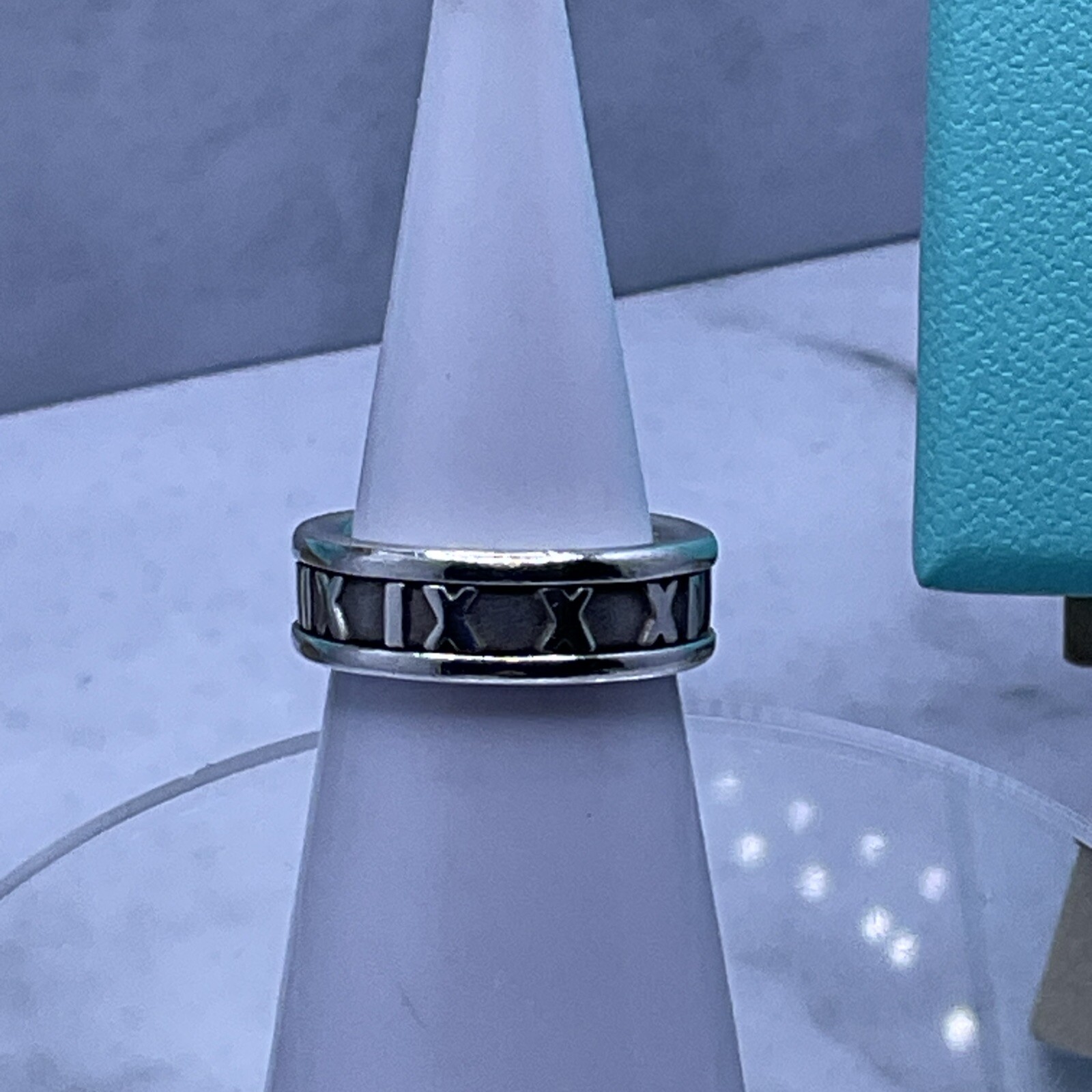 Tiffany & Co. 925 Atlas Ring. UK: K US: 5, U:50 .boxed & Pouch. 6.2mm Band.