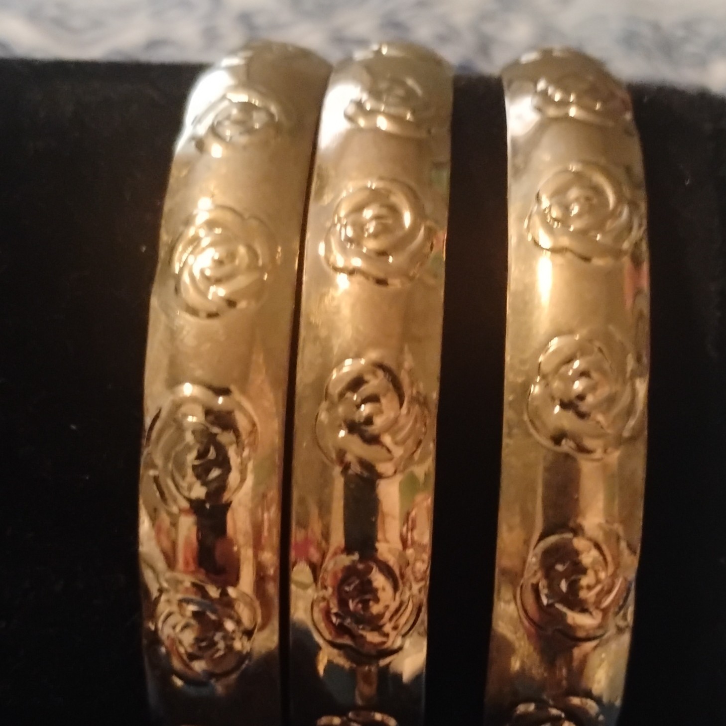 Gold Tone Floral Rose Pattern Bangle Bracelets Set of 3 Round Metal No Stone