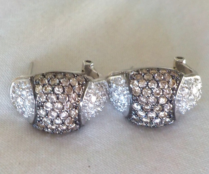 Sparkling 14K White Gold Hoop Diamond Earrings – 8.20 gms, 0.70 in, 1.28 ctw