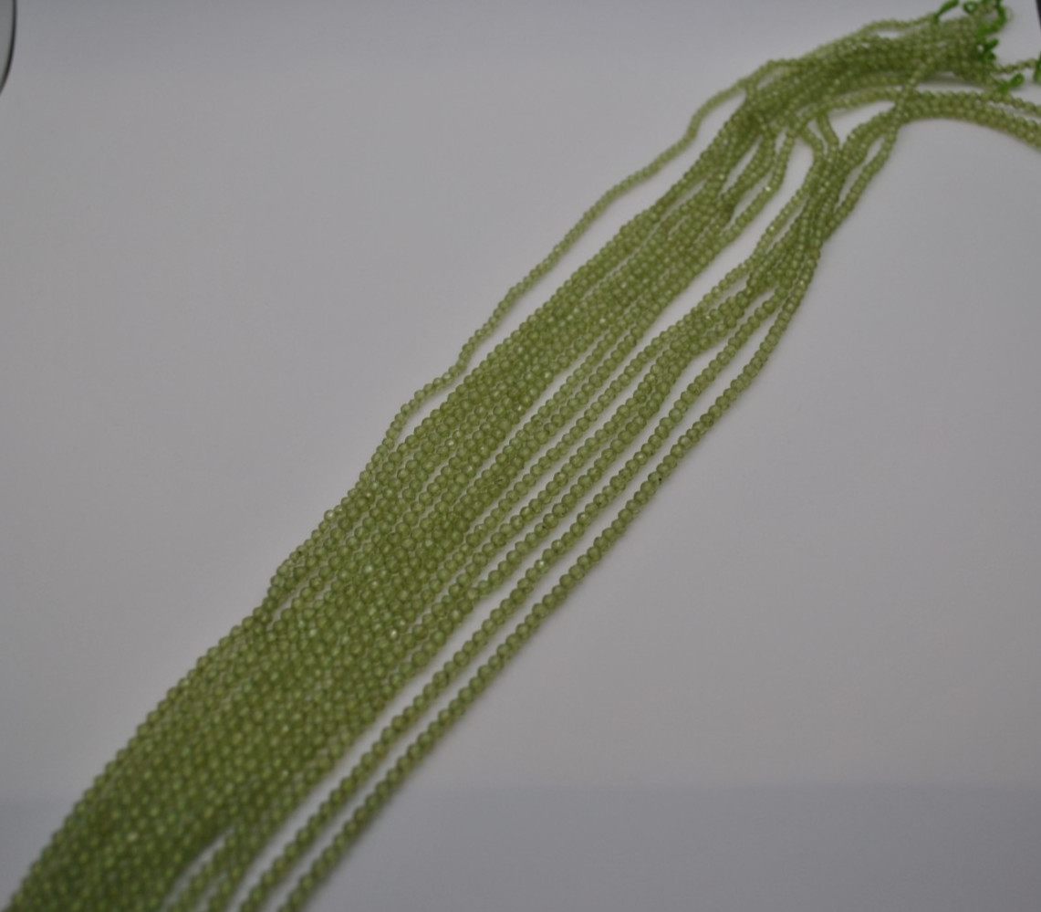 Peridot Round Gemstone Strand with Faceted Stones (No Clasp)