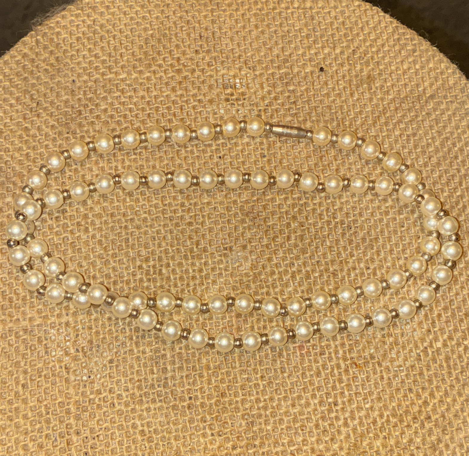 White Simulated Imitation Pearl Round Beaded Strand Necklace Barrel Clasp