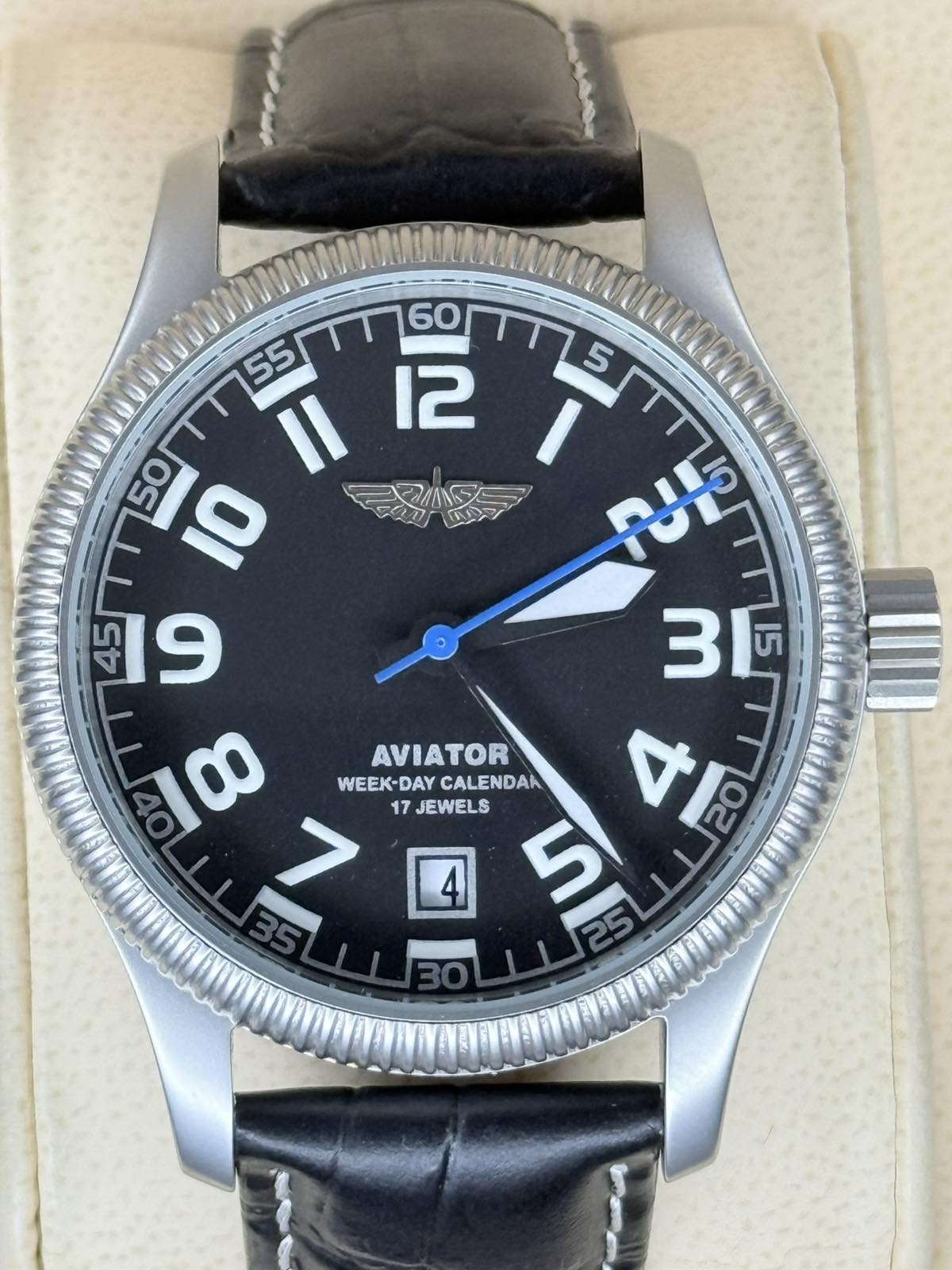 Aviator Watch Mechanical Soviet USSR Pilot Military Calendar Day Raketa Vintage