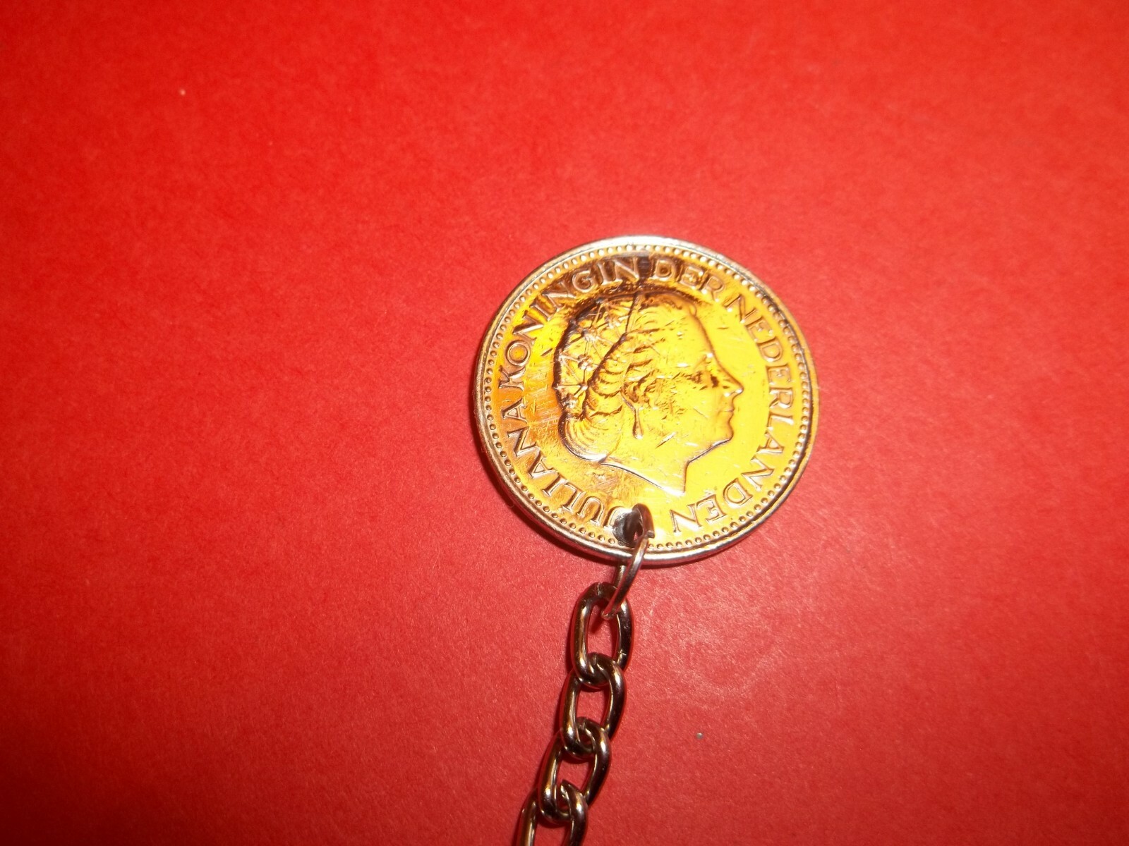 ONE GUILDER COIN – NETHERLANDS – PENDANT / CHARM – 1967 to 1980