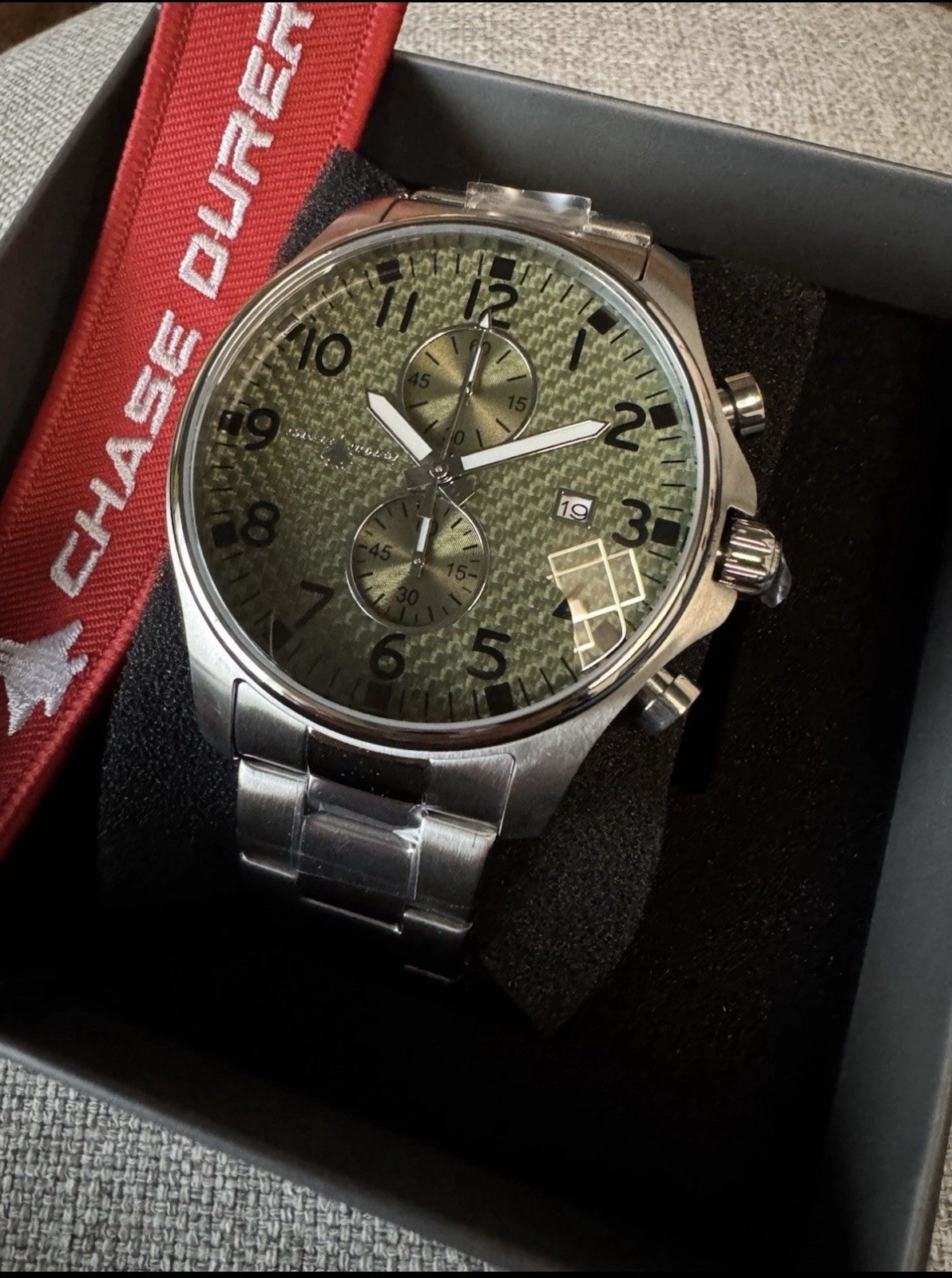 Chase Durer CDW-0094 Mens Watch 45mm Steel Army Green Carbon Fiber Dial New