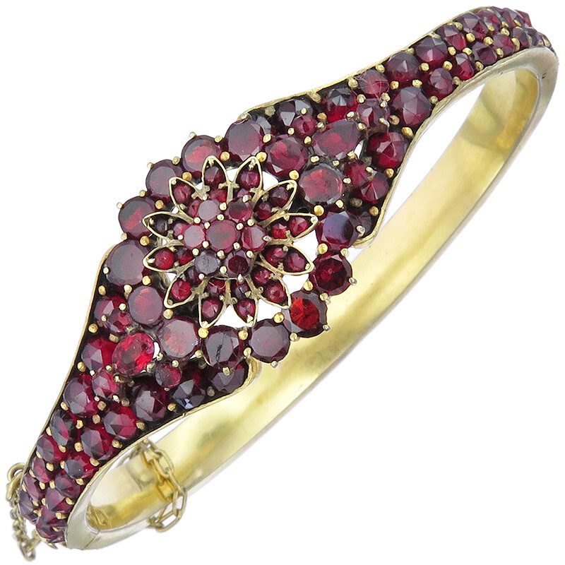 bangle garnets antique