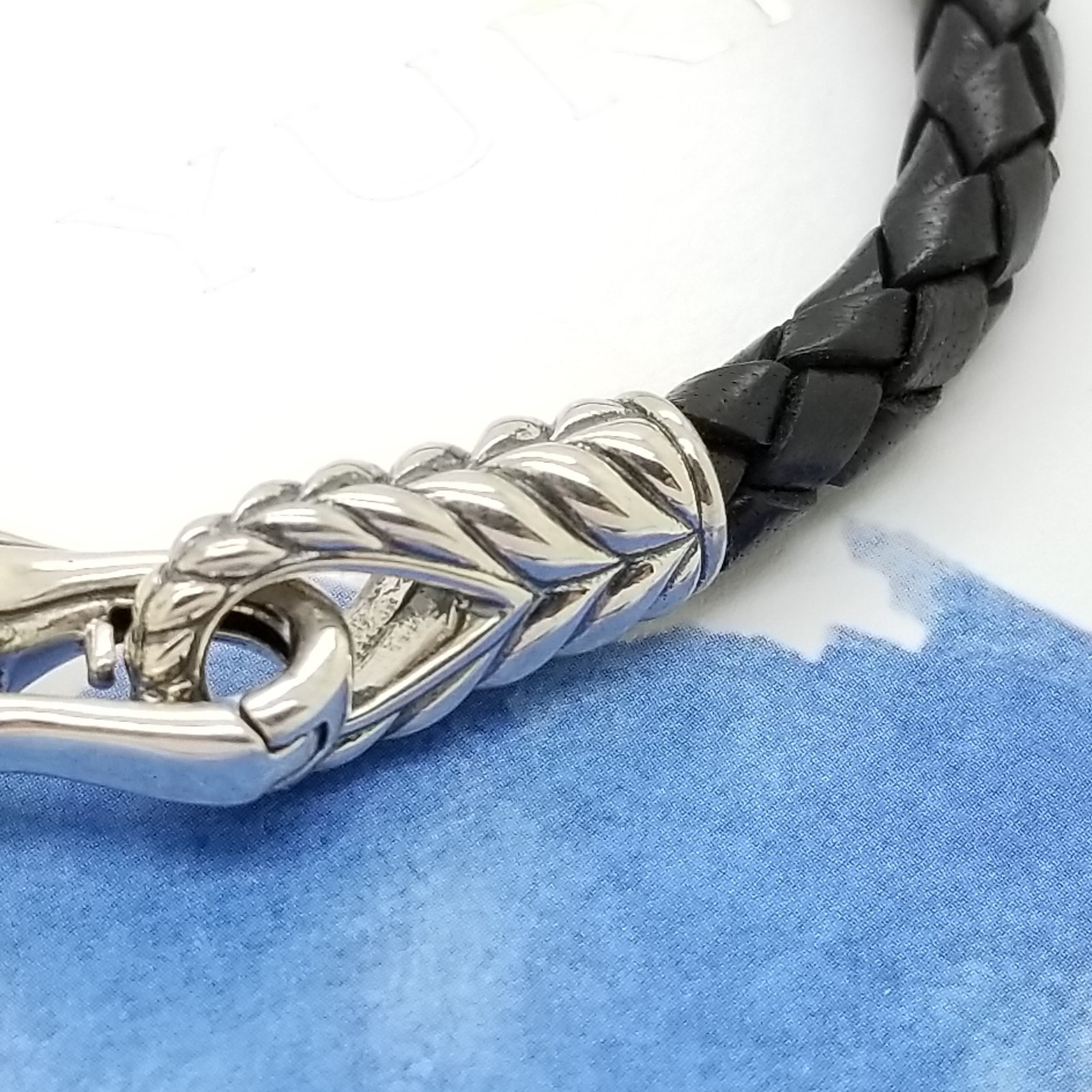 David Yurman Mens 925 Sterling Silver 8.5in Black Leather Woven Chevron Bracelet