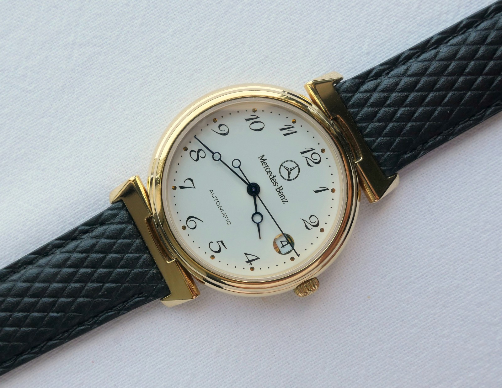 Mercedes Benz Made in Germany Classic Car Accessory Luxury Swiss Automatic Watch