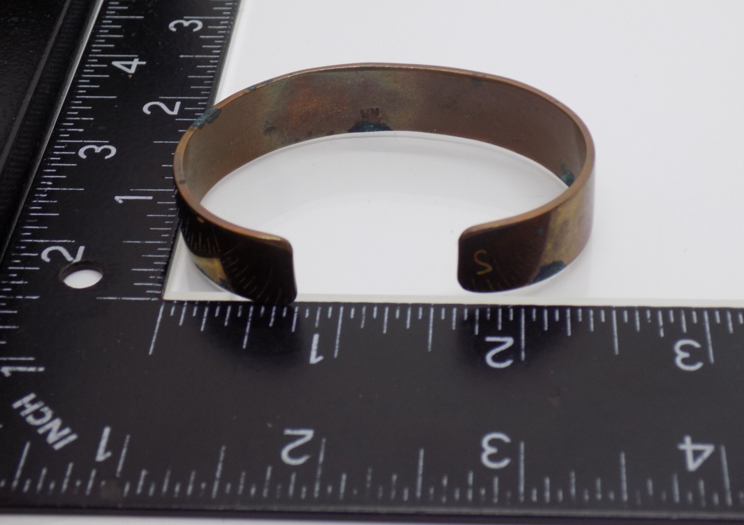 vtg Diné Navajo Willie Nezzie WN Copper Turquoise Coral Inlay Cuff Bracelet