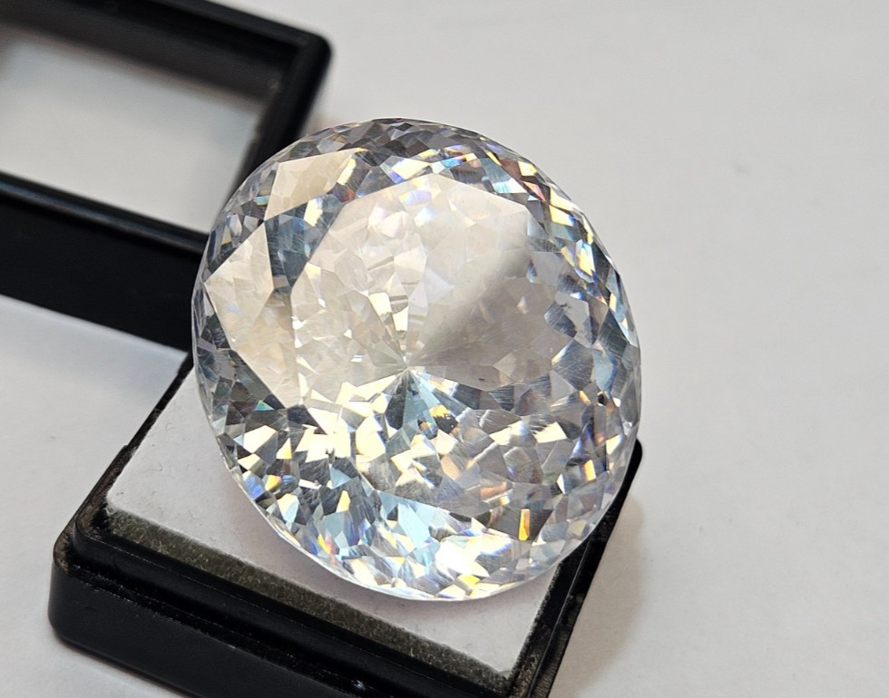White Round Cut Zircon Cambodia 140.10 Ct Loose EGL Certified Gemstone FR-144