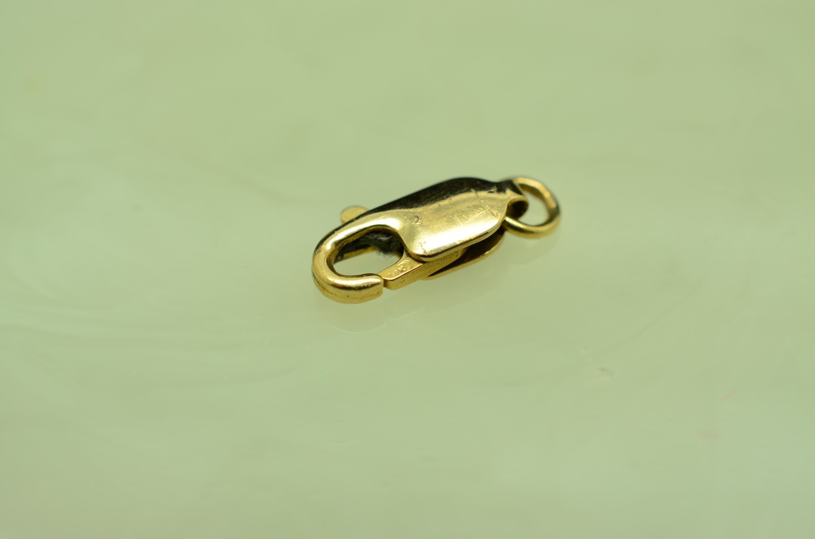 14K Yellow Gold Lobster Claw Clasp 10.0mm x 3.6mm 0.5g