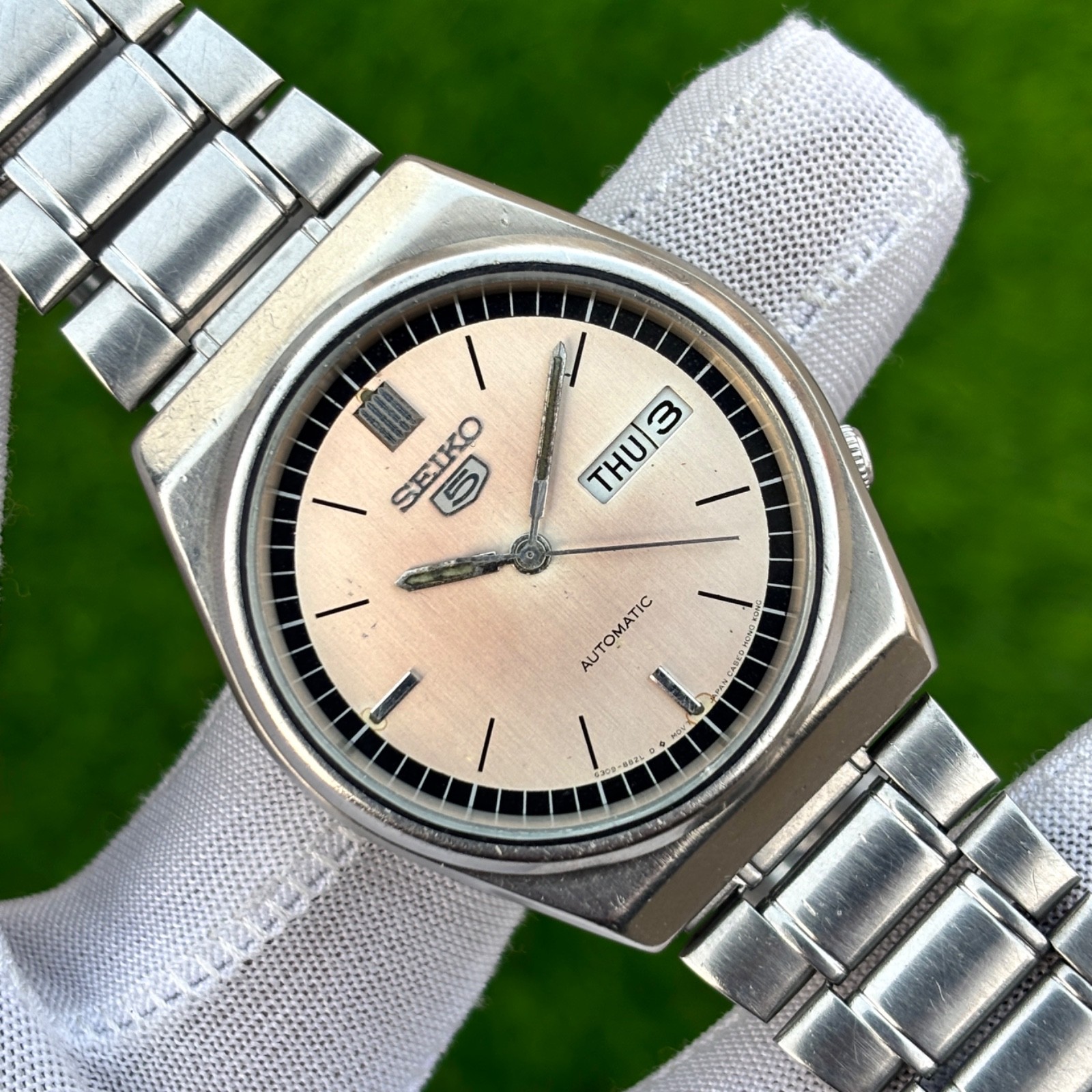 Vintage Seiko 5 Dress Formal Automatic Japan Made Men’s Watch 6309-8810