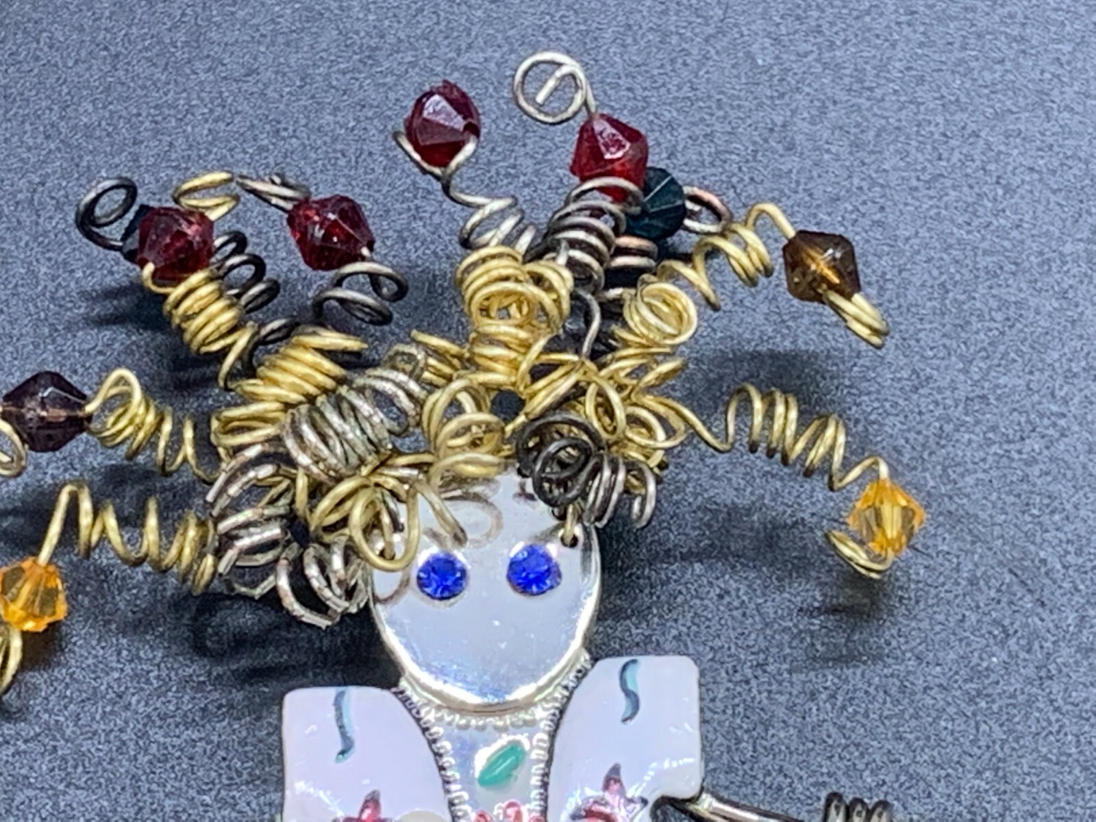 MODERNIST ARTS CRAFTS PORCELAIN METAL SPRING BEAD GIRL PURSE UMBRELLA BROOCH