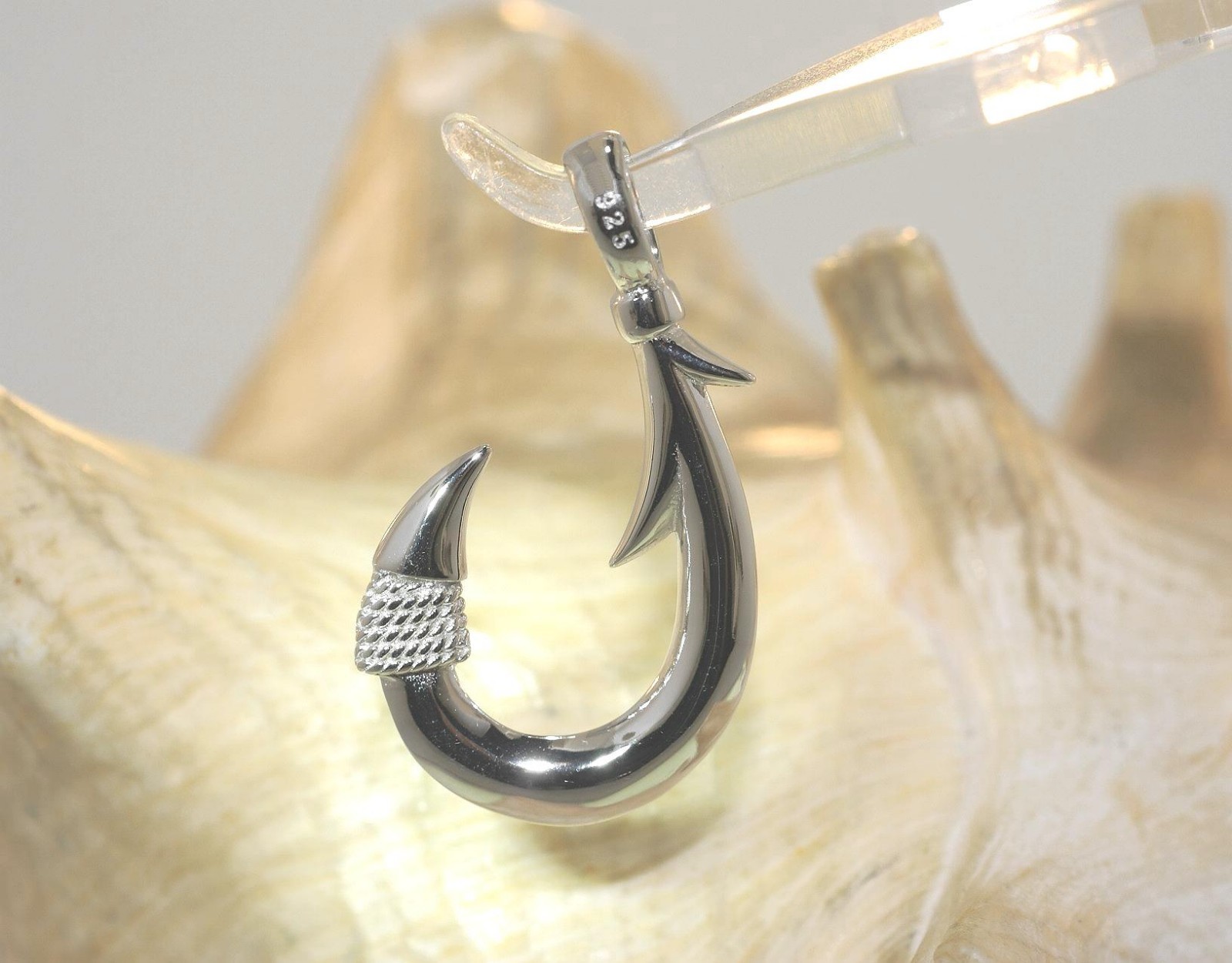22.5MM RHODIUM 925 STER SILVER HAWAIIAN MAKAU FISH HOOK INLAID OPAL PENDANT #2