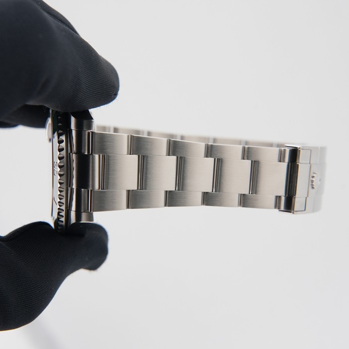 ROLEX Submariner Date 126610LV Box/Paper