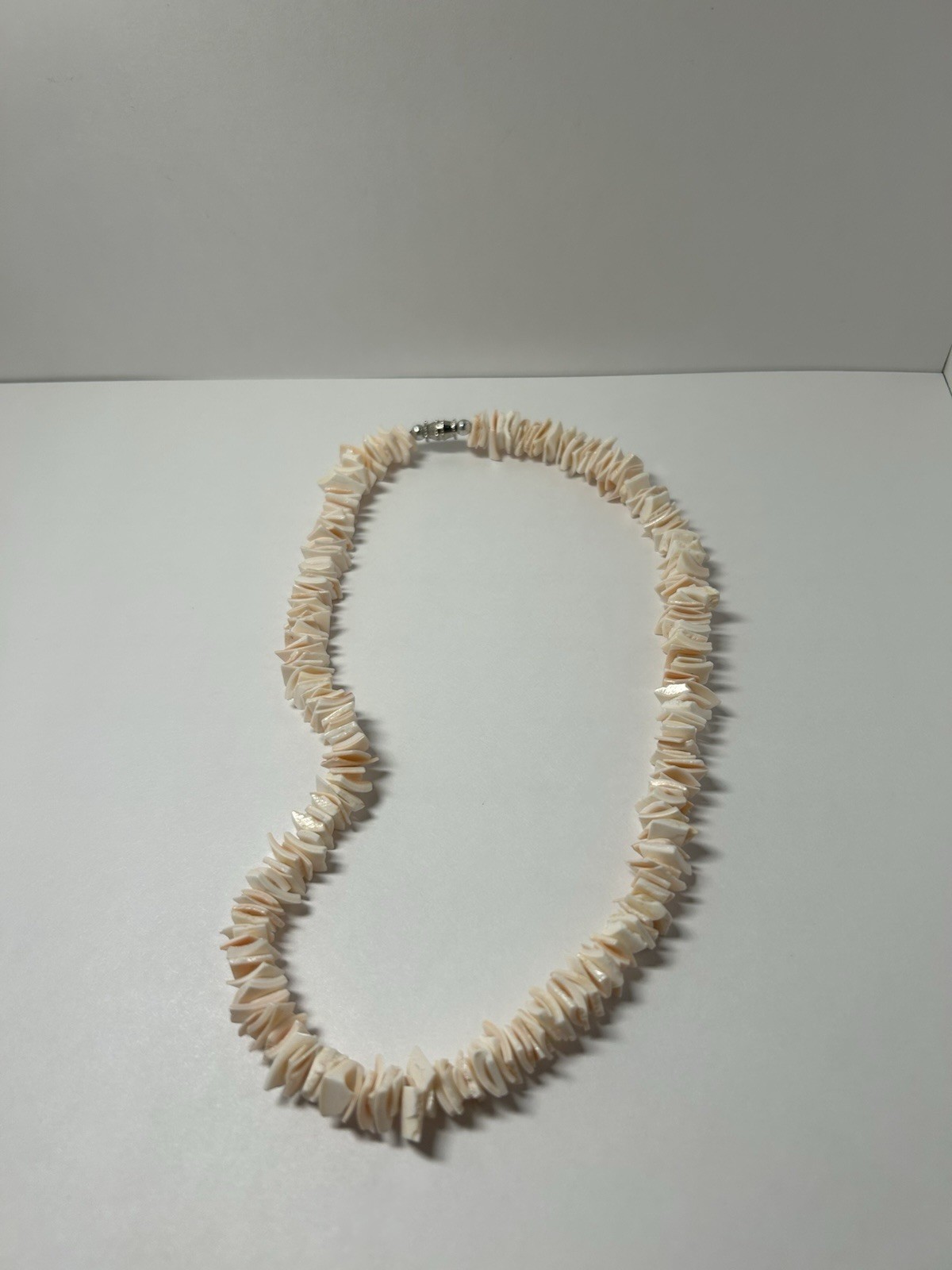 Natural Pink Tone Shell Chip Beaded Ball Chain Necklace Barrel Clasp