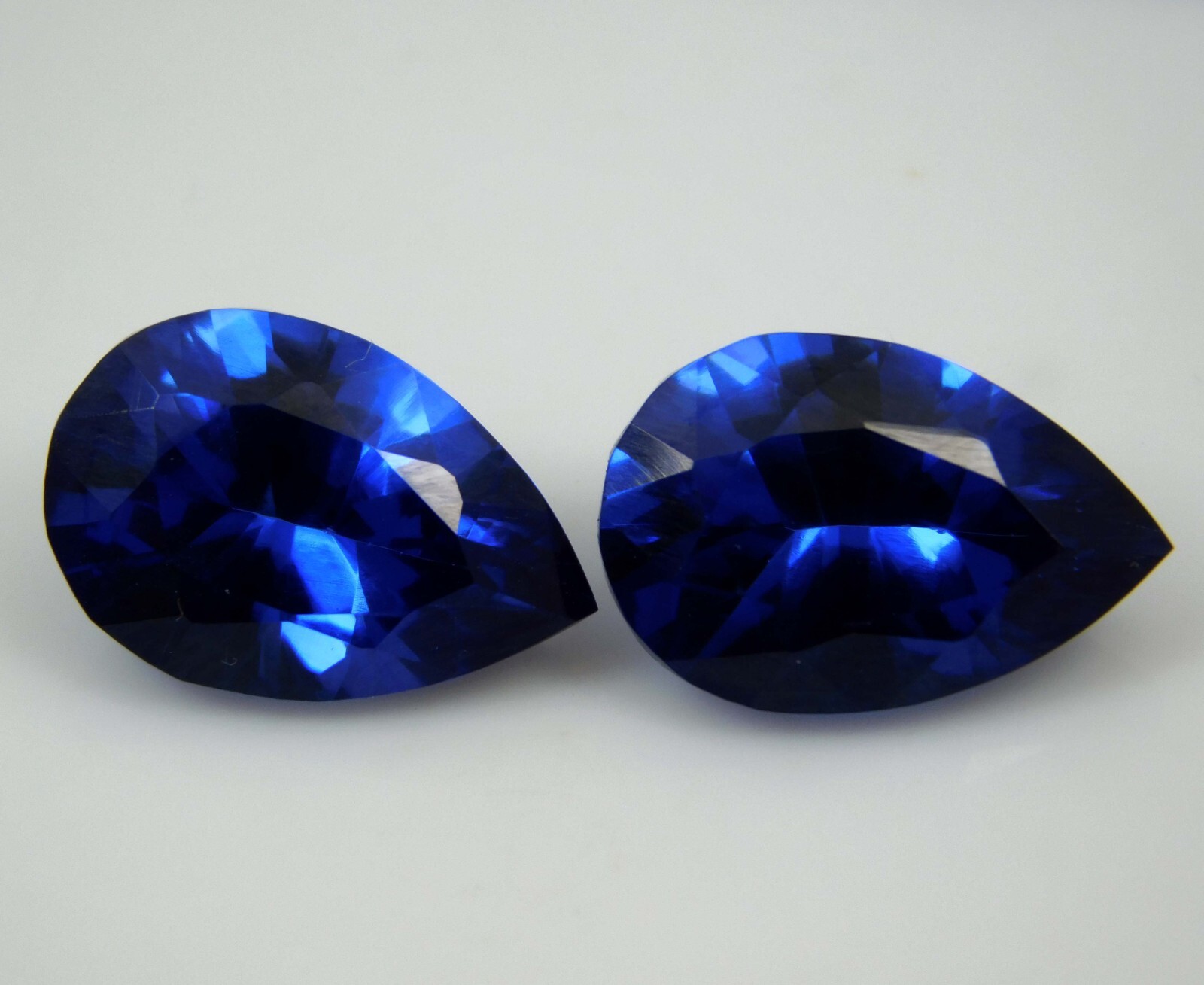 Natural Blue Sapphire 20.00 Ct Pair Certified Pear Cut Loose Gemstone