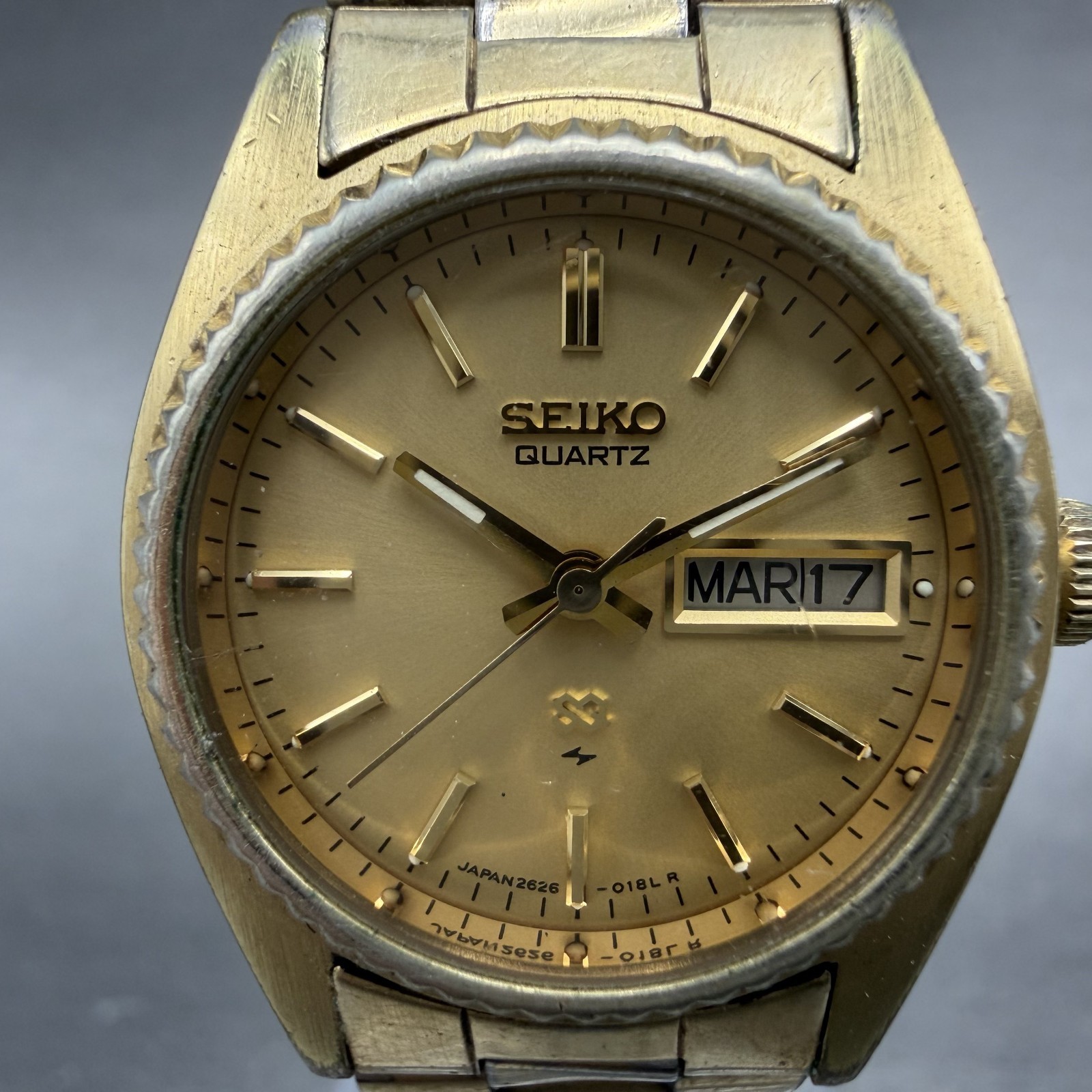 Seiko SQ Watch Women 25mm Champagne Dial Gold Tone Daydate 2626-0159 New Battery