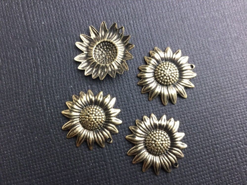 Vintage Small Sunflower Charm w/Hole Brass Jewelry Finding, Brass Ox 29863