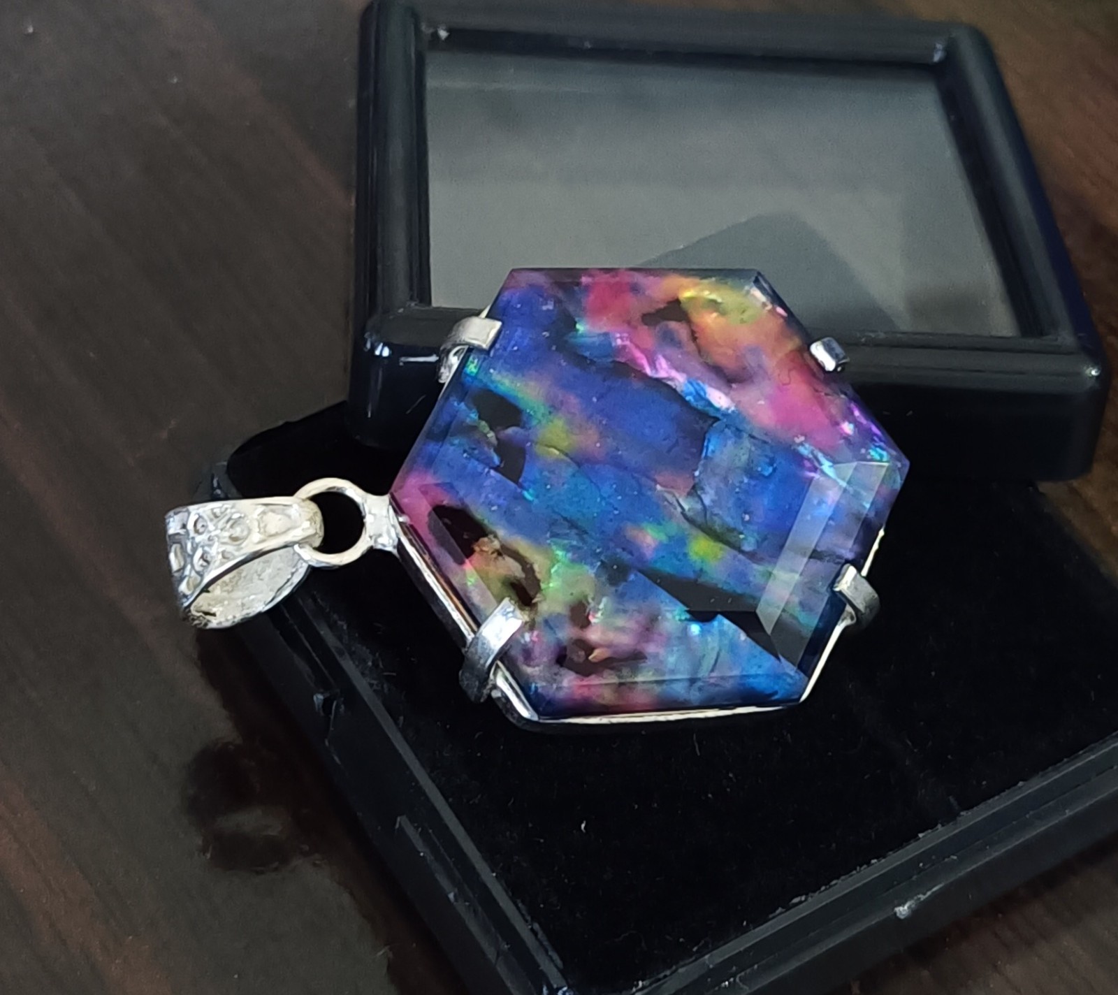 65.95 Ct Natural Ammolite 925 Solid Silver PENDANT Multi Color Certified Gems