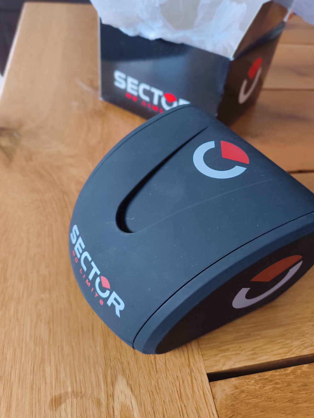 SECTOR no limits watch box *New in box