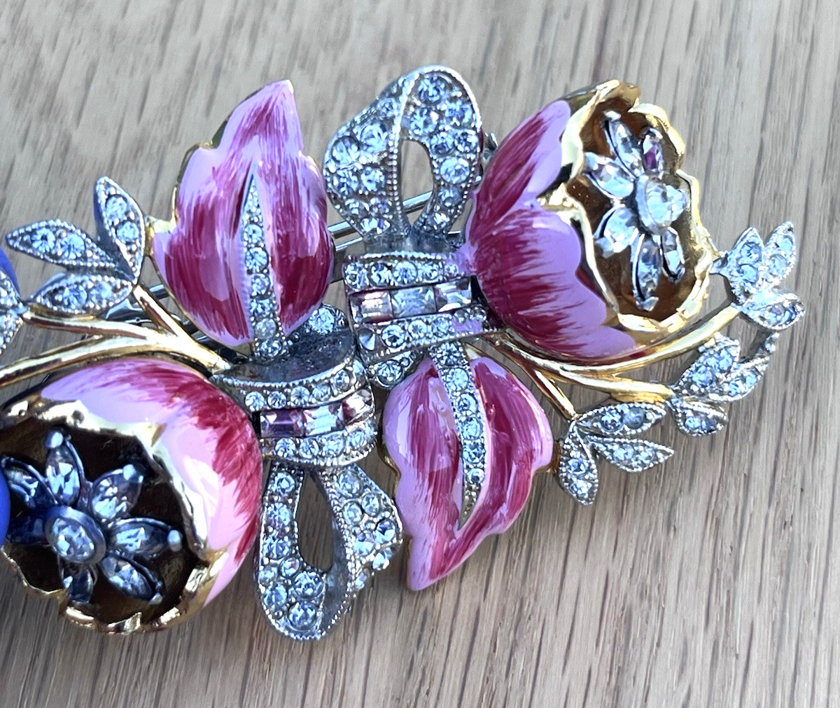 Antique Coro Pink Enamel Flower Trembler Quivering Camellias Duette Brooch Clip
