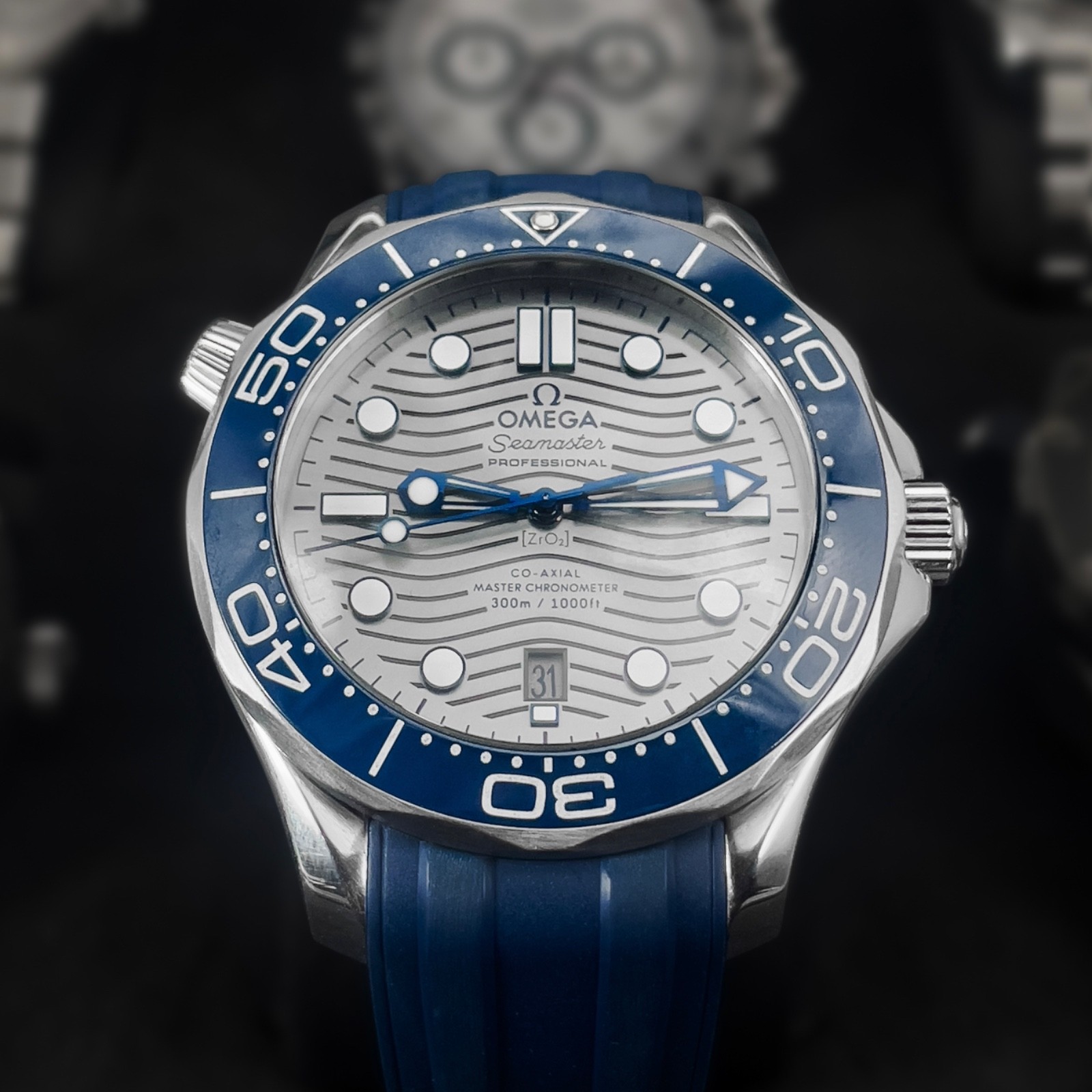 Omega Seamaster Diver 300M 42MM Grey Dial Rubber Strap 210.32.42.20.06.001 Mint