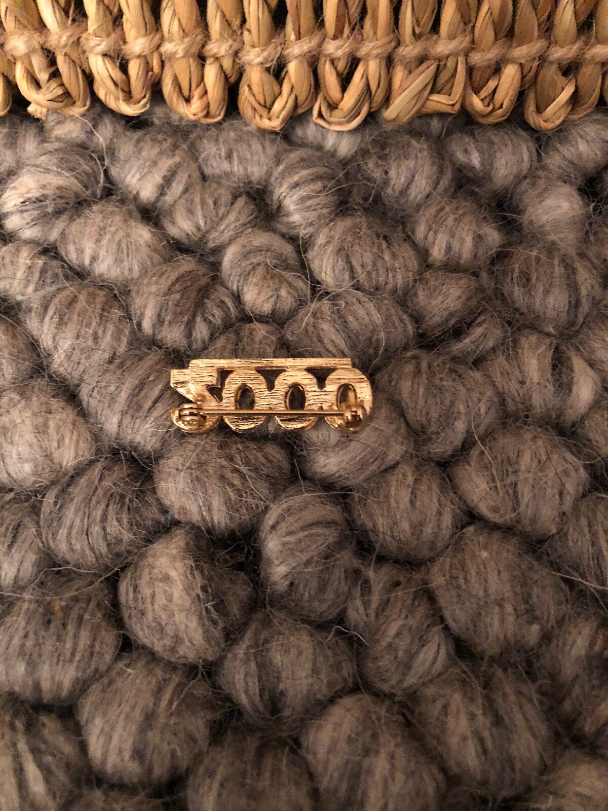 Year 2000 Pin. I Inch. Gold Tone with Clear Stones. All Stones Intact.