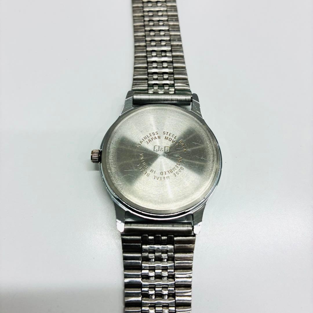 Working condition CITIZEN (Q&Q) Quartz Analog Watch, Sil 【Direct from japan】