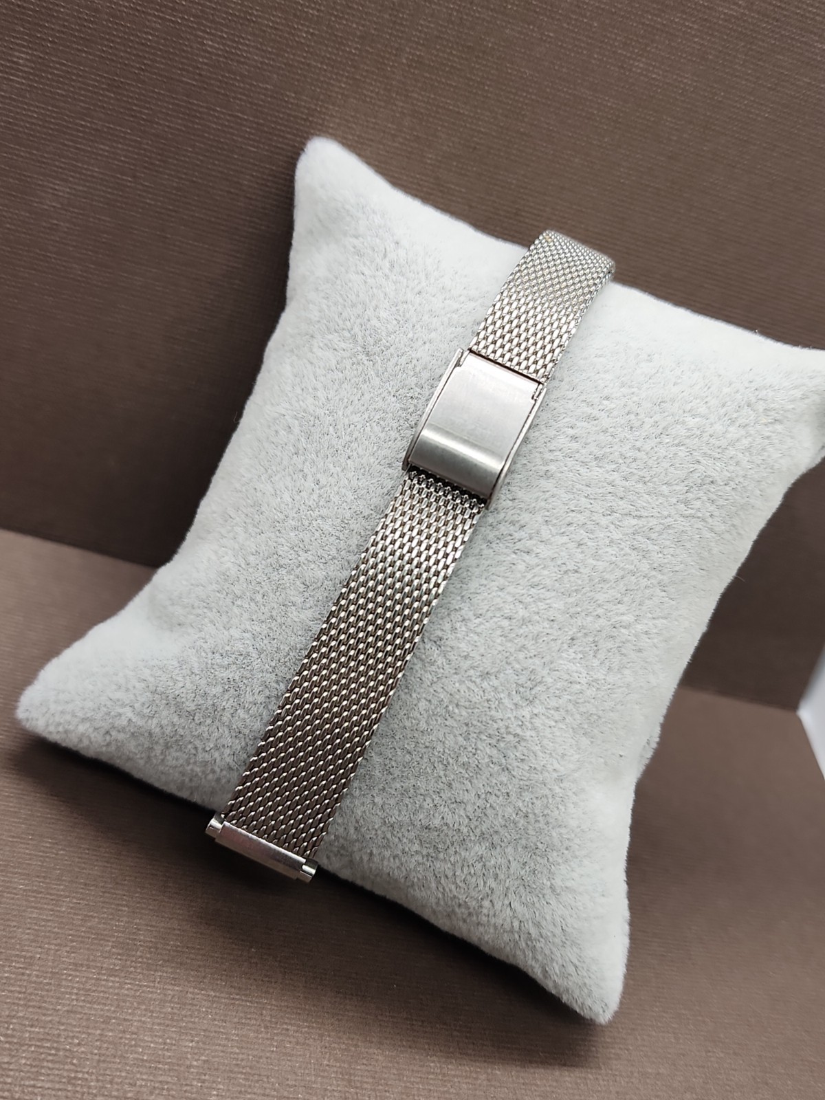 Ladies Vintage NOS SS 11-14mm Adj Ends 2 Piece Mesh Sliding Clasp Watch Band