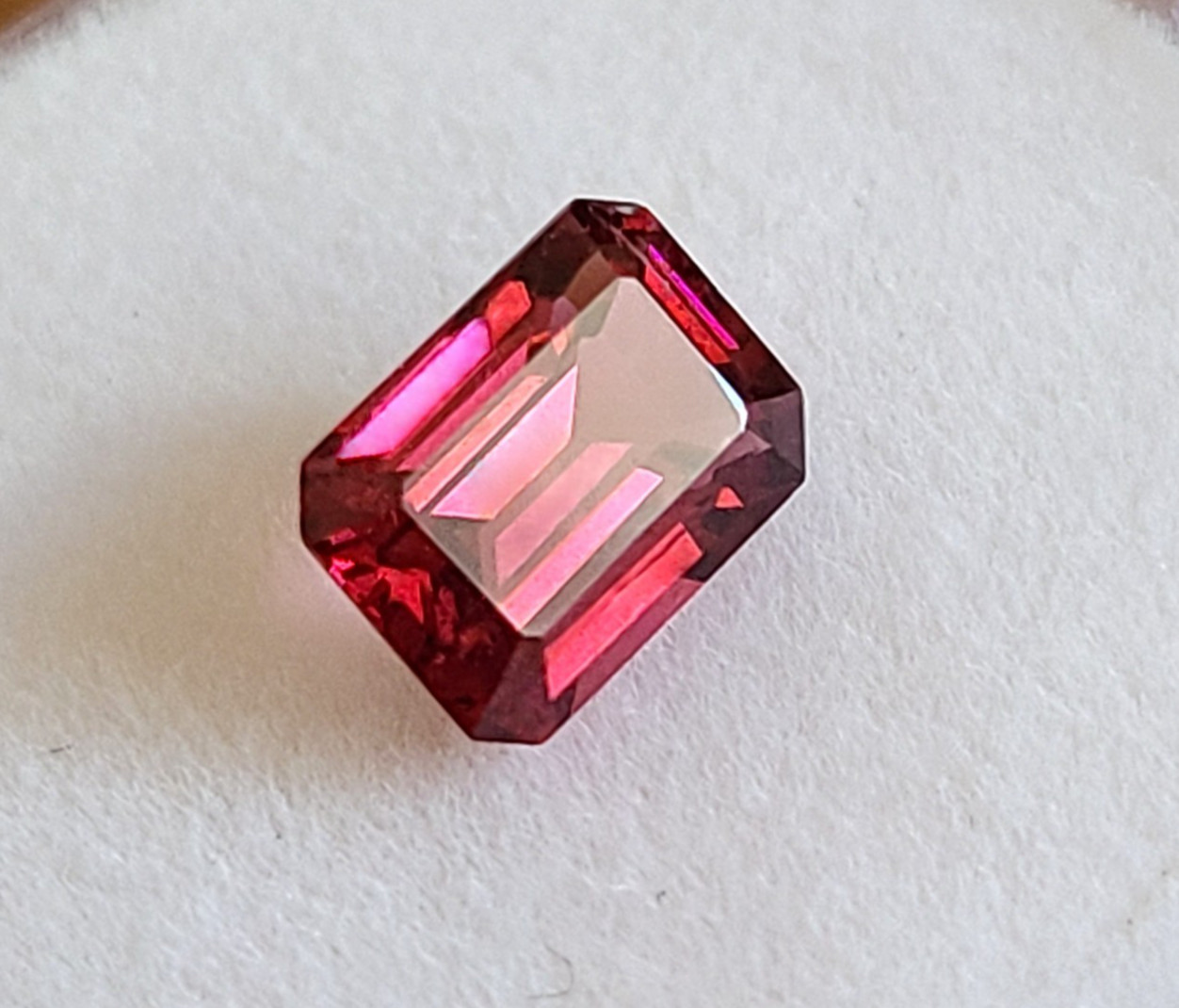 Garnet Rhodolite Garnet 1.41 Ct. Rhodolite Garnet Loose Stone Gemstone 5 X 7 mm