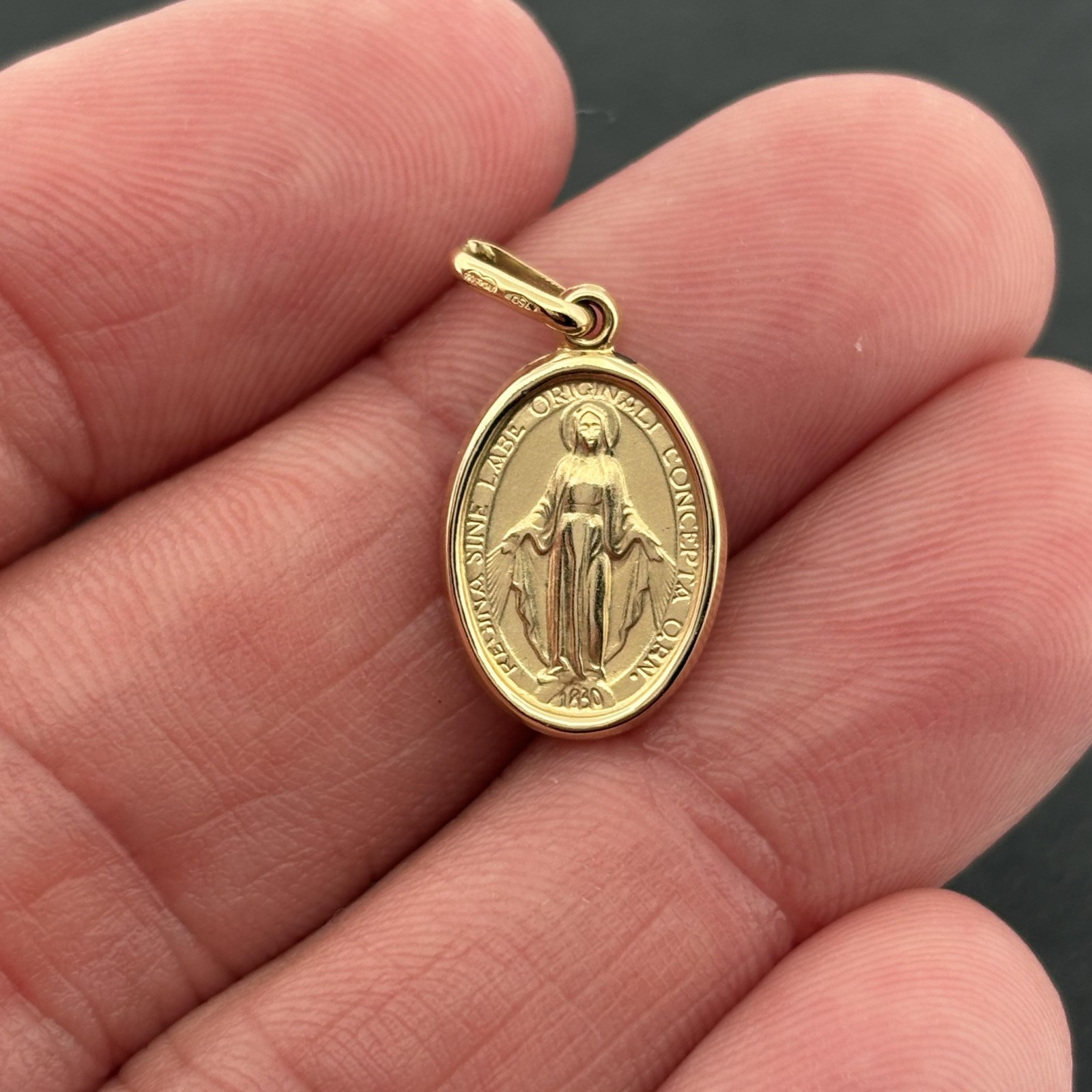 Miraculous Medal 15mm 18k Yellow Gold – Italy – UnoArre
