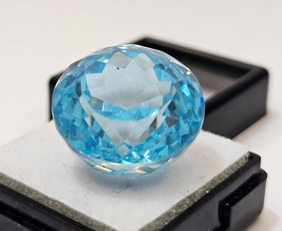 Certified Zircon Sky Blue Colour 58-60Ct Round Cut Cambodia Loose Gemstone