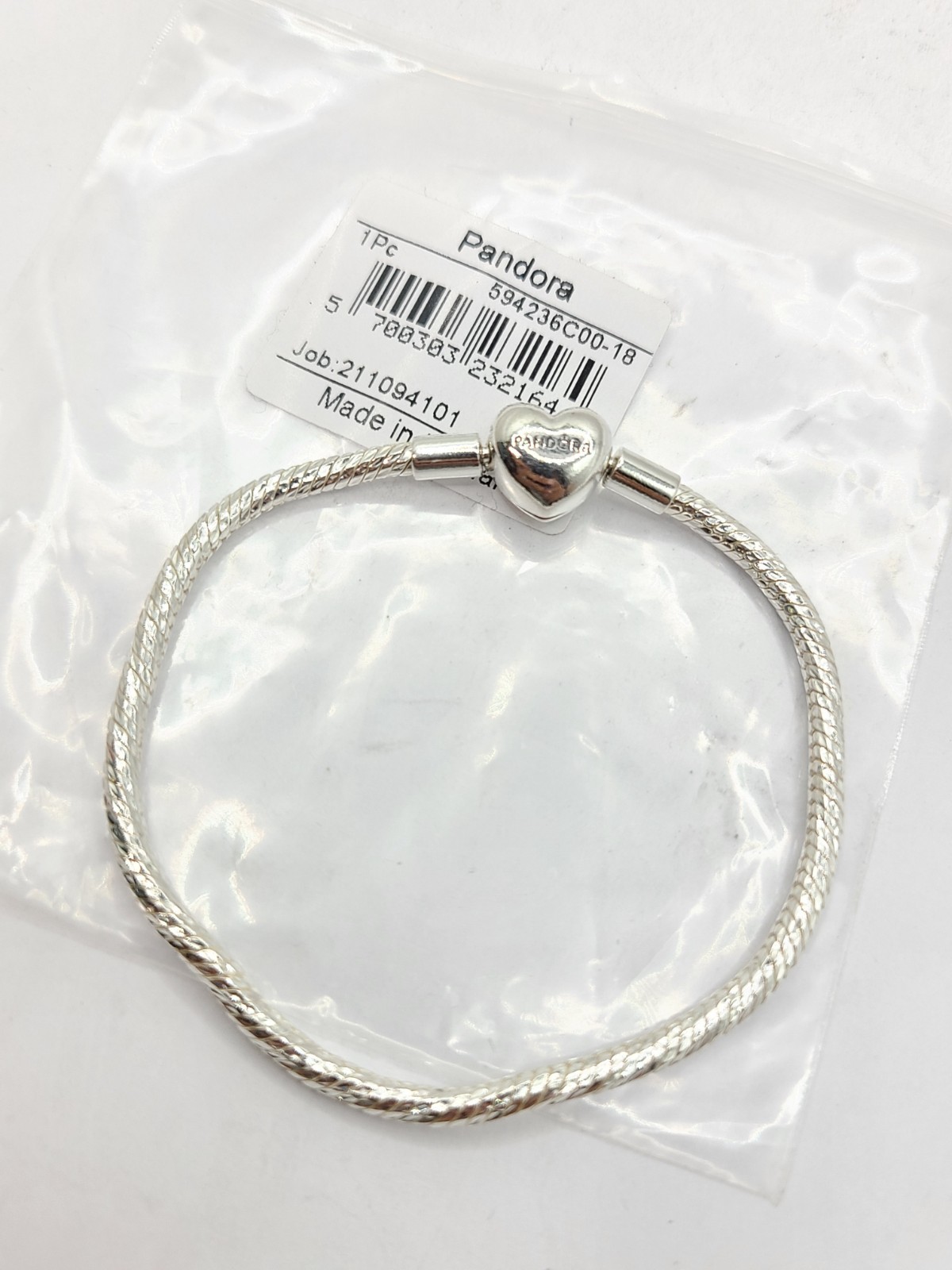 Genuine PANDORA 594236C00 Heart Clasp Chain Charm 18cm Bracelet