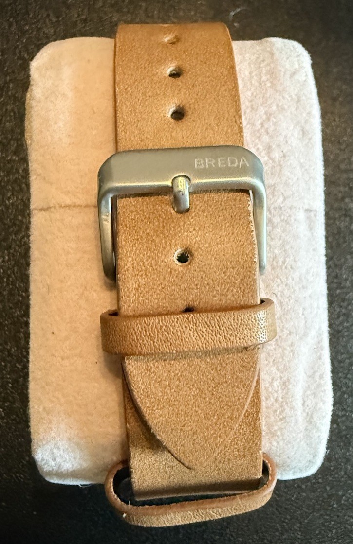BREDA 5020bp-a Genuine Leather Quartz Analog Men’s Watch