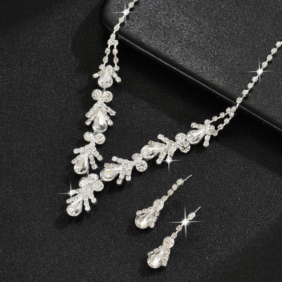Bridal Prom Rhinestone Necklace Set Bracelet Earrings Silver Elegant Wedding Set