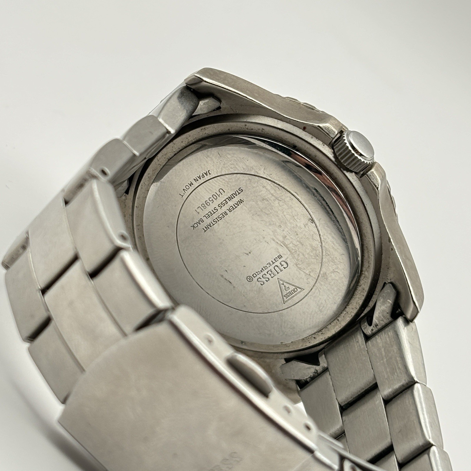 Unisex GUESS Silver Tone All Stainless Steel 37mm Watch U10598L1 #7.21
