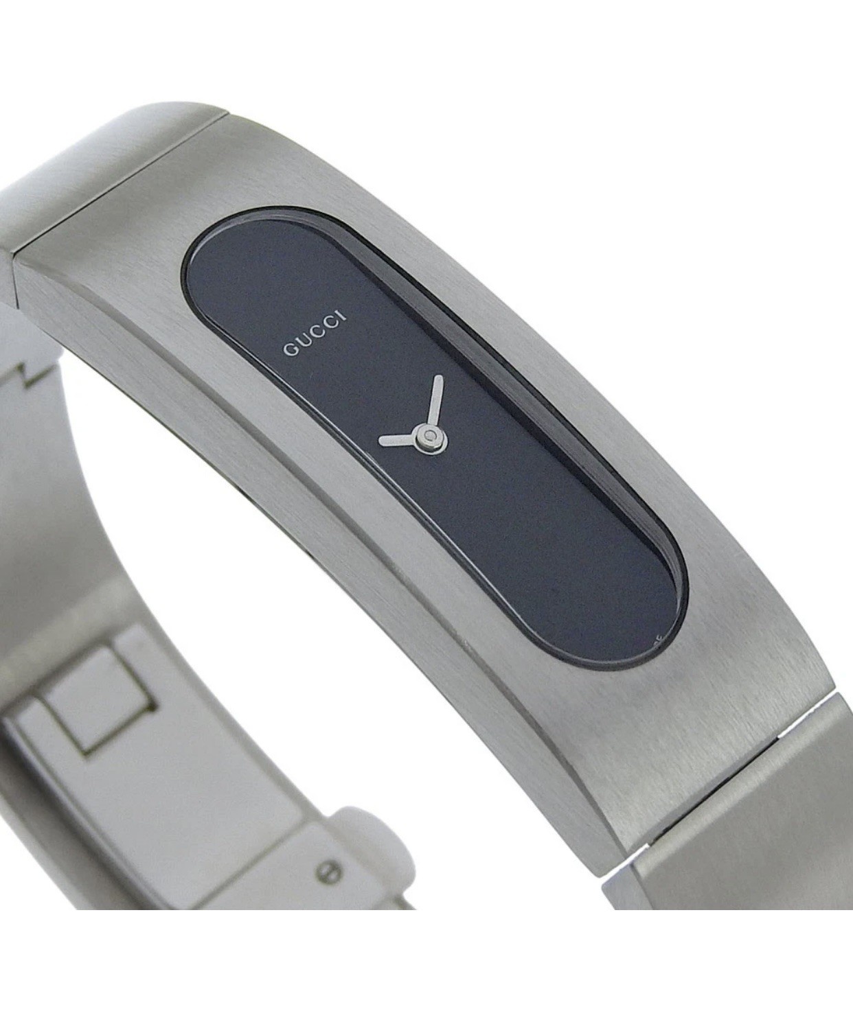 Gucci 2400S Silver Bangle Bracelet Ladies Watch Quartz w/Box new battery