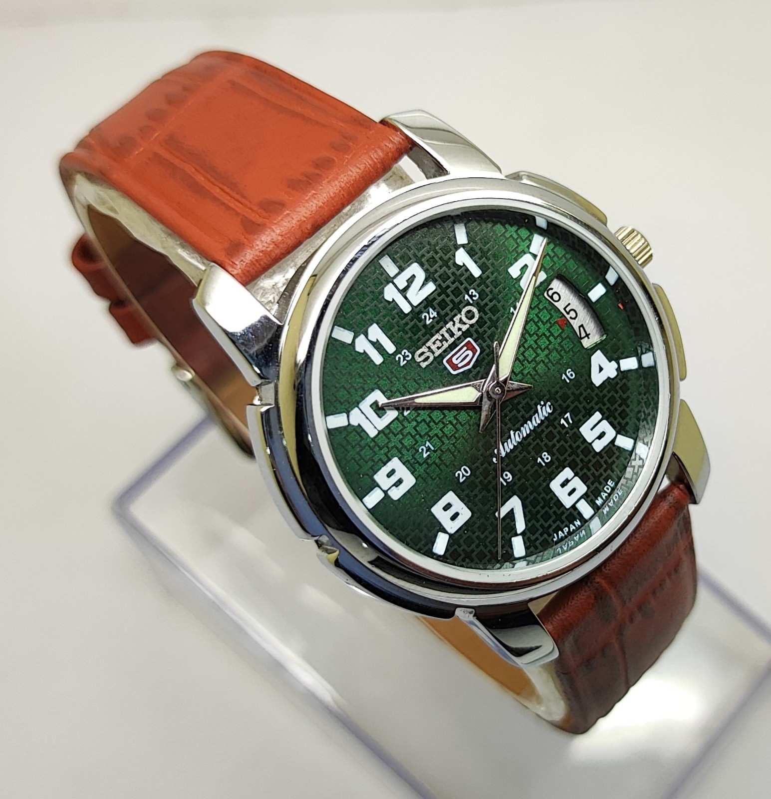 Refurbished Automatic Men’s Watch Day Date | Classic Vintage Style Leather Strap