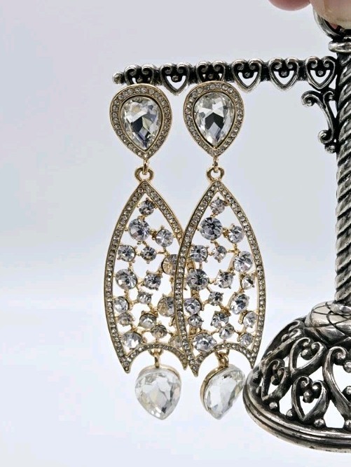Chandelier Earrings Crystal Pierced Gold Tone Dangling Bridal 3.75 in Couture