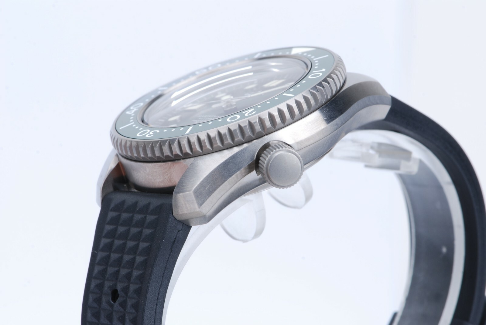 Heimdallr Sharkey Titanium SBDX001 MM300 NH35A Dive 300m Automatic Watch 42mm C3
