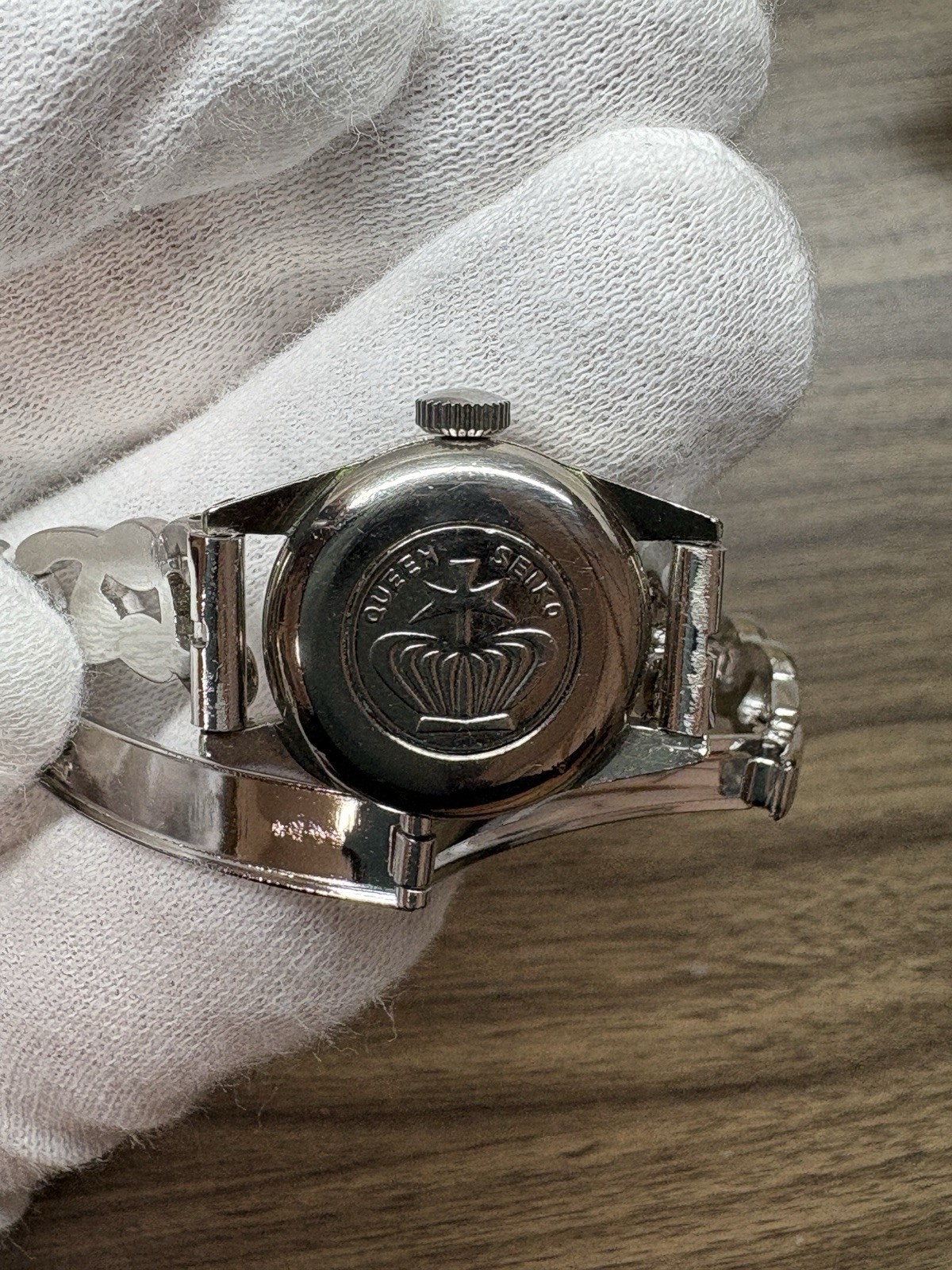 SEIKO Queen Seiko 1020-0010 Vintage 1975 Hand-Winding Ladies 14K WGF Japan