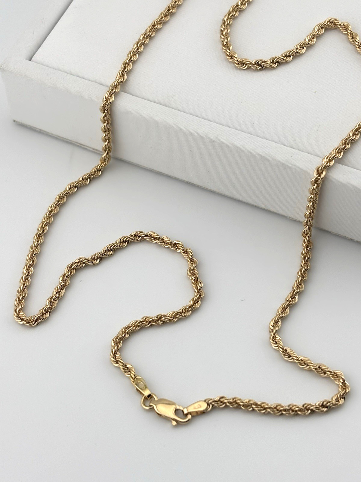 9ct Yellow Gold 2.8mm Italian Rope Chains 16 – 24 Inch Hallmarked