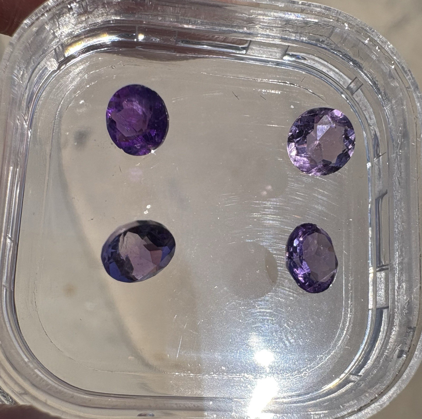 Loose Natural Round Cut Amethyst Gemstone 5 Millimeters .45-.50 Ct(one)