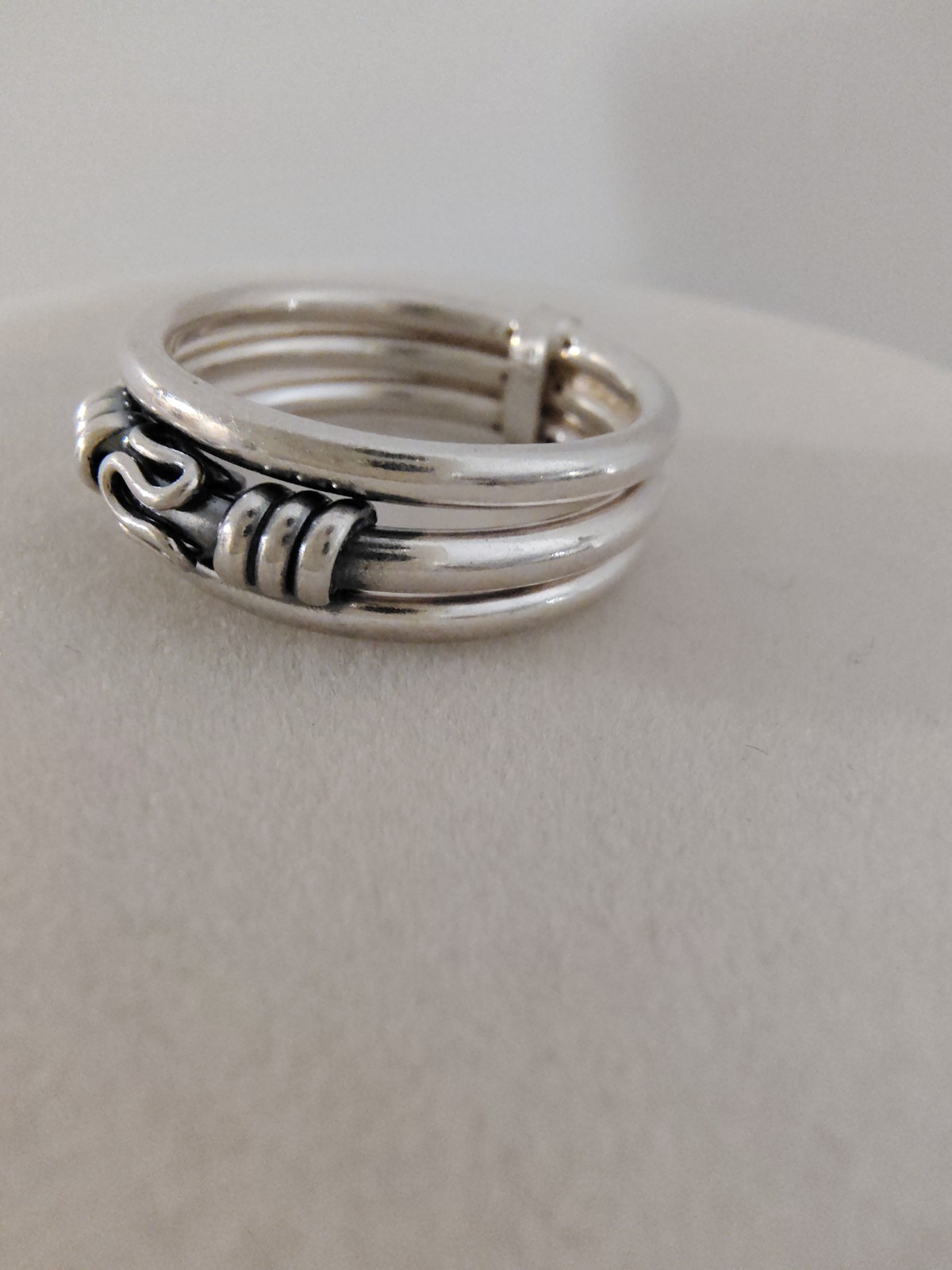 ​VTG Sterling Silver 925 Triple Band Ring Connected Stacker S Hook Motif Size 7