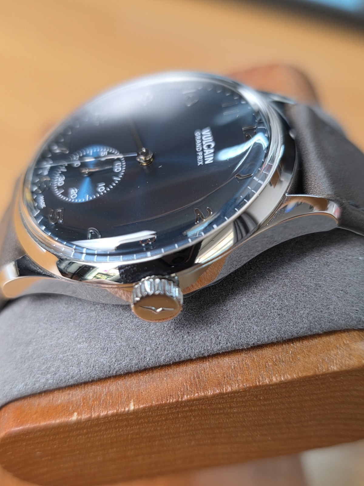 Vulcain Grand Prix Small Second Blue (39mm) 690175A30