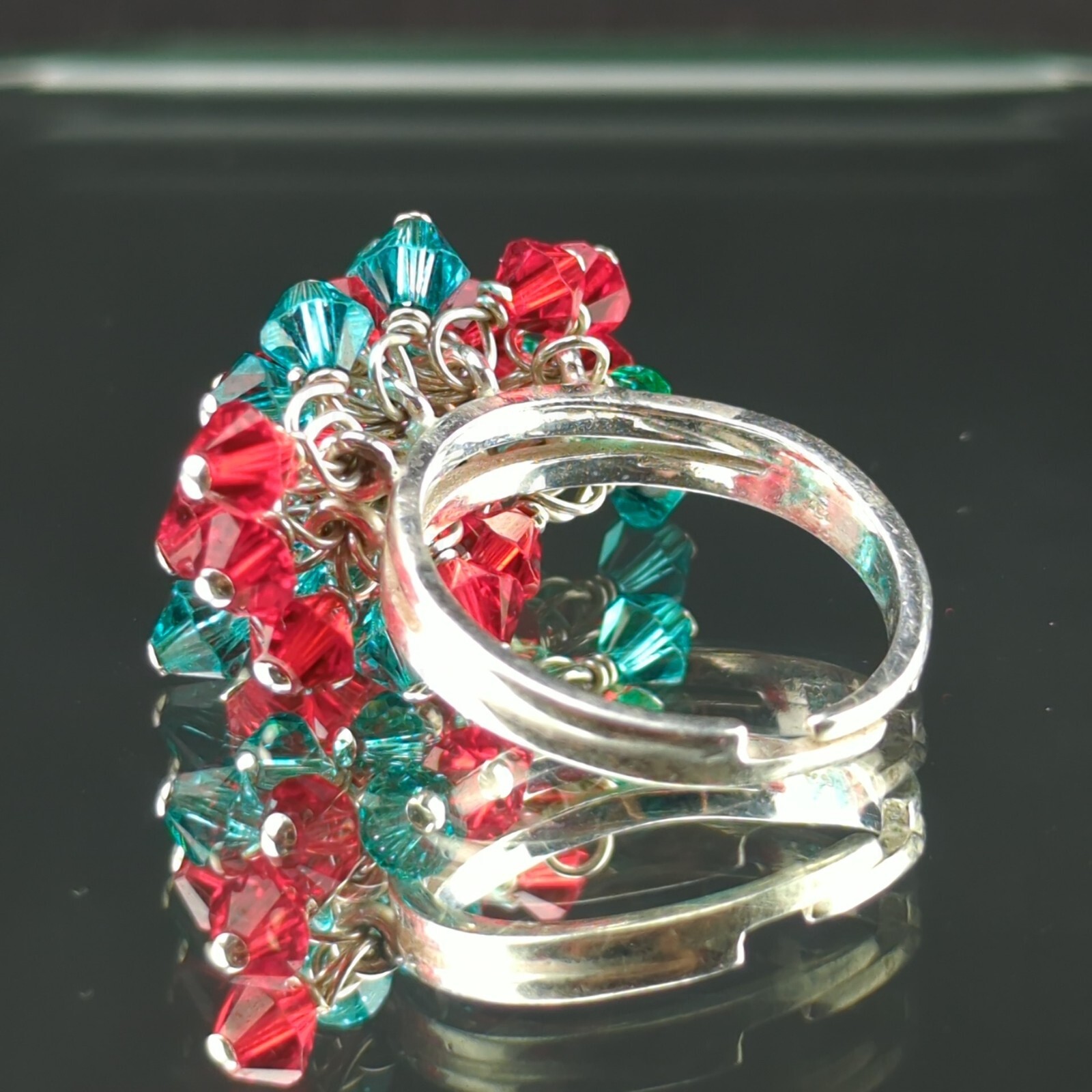 Vintage 925 Sterling Silver Split Ring Colorful Red Teal Plastic Bead – Size 7.5