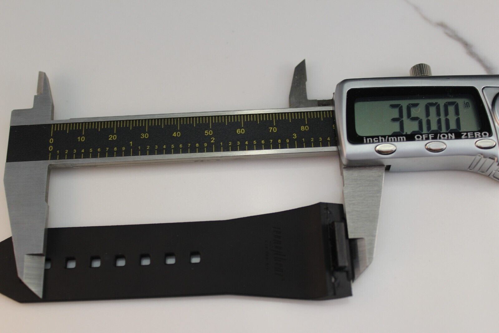 New Wyler Genève code R chronograph Black rubber strap bracelet