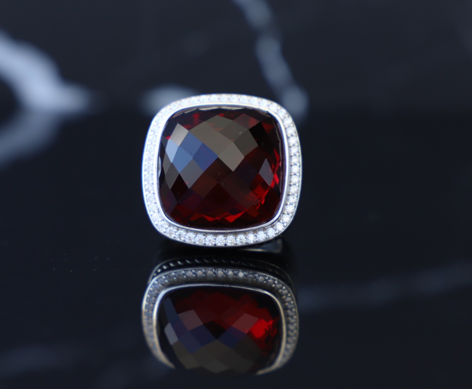 Women’s David Yurman Garnet Sterling Silver 20mm Albion Ring size 8